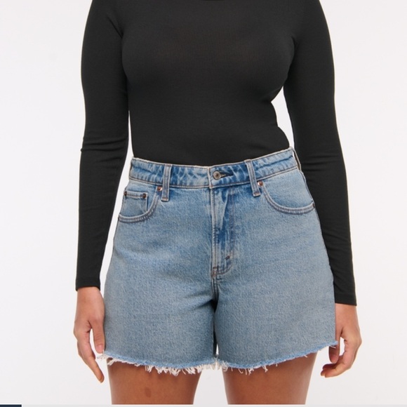 A&F High Rise Dad Shorts - Picture 3 of 7